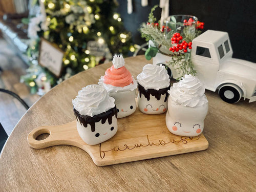 Mini hot chocolate mug set